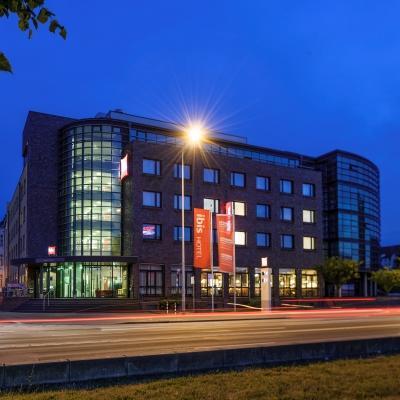 Ibis Rostock Am Stadthafen Ngoại thất bức ảnh