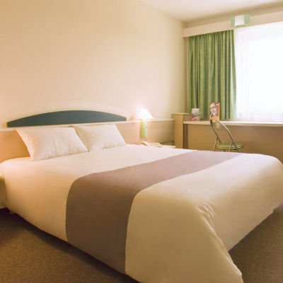 Ibis Rostock Am Stadthafen Ngoại thất bức ảnh